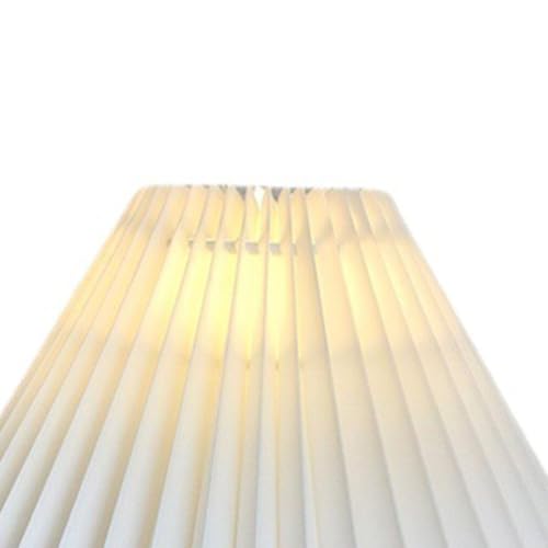 Pleated Table Lamp, Rattan Small Bedside Mini Table Lamp for Bedroom Pleated Table Lamp Handmade Boho Rattan Bedside Lamp Desk Light for Room Desk Entrance 9.4x11.0x5.5in