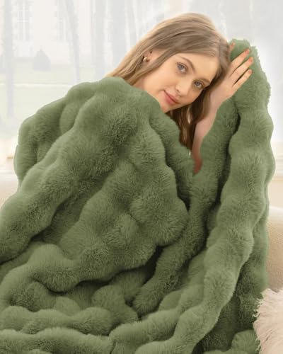 Ultra Soft Cozy Faux Fur Throw Blanket, Fuzzy Plush Thick Bubble Blanket, Oversize Luxury Fluffy Blanket for Couch, Sofa, Bedroom, and Living Room,50x60 Inches,Green - color: Green, size: Throw