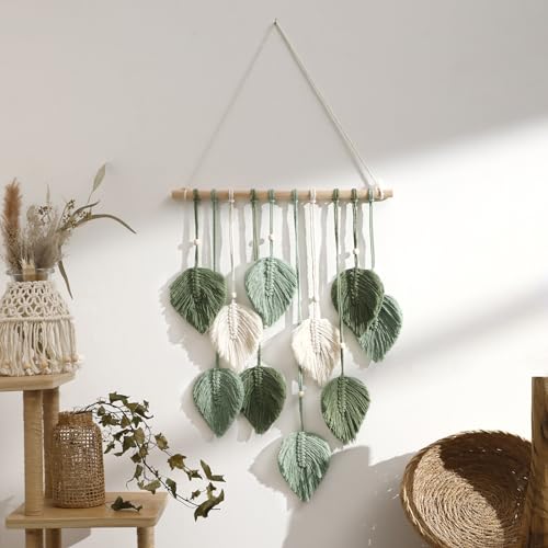 Artilady Macrame Tapestry Wall Hanging - Hand Woven Boho Tapestry Sage Green Leaves Wall Decor, Rustic Tassels Yarn Hanging Ornament Decor for Bedroom Living Room Dorm - color: Green
