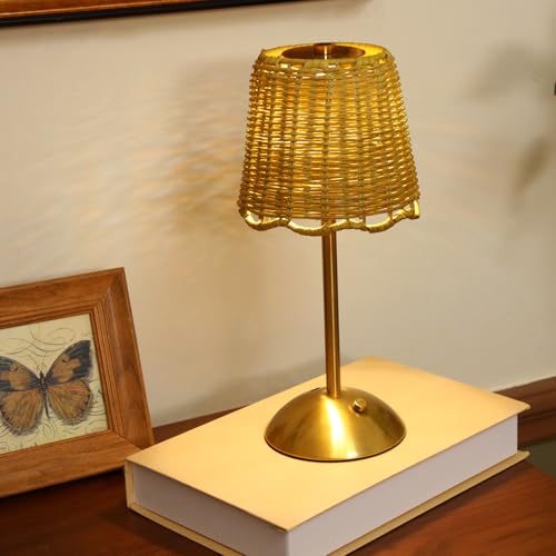 Pickmesh 1 Pack Rattan Table Lamp Woven Boho Table Lamp with Gold Tone Base Wicker Night Light Cordless LED Desk Lamps for Living Room Bedroom Home Decor, 2600mah Battery Operated