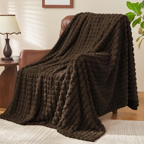 BEDELITE Brown Blanket Twin Size for Bed- Super Soft Lightweight 3D Checkered Fluffy Fuzzy Fleece Blanket, Luxurious Plush Cozy Blanket for Room Home Decor, Gift for Women, 60x80 inches - color: Brown, size: Twin(60"x80")