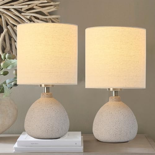 BrightWe Earth Brown Rustic Ceramic Table Lamp Set of 2, Small Table Lamp Farmhouse Rustic Lamp Set Bedside Table Lamps for Bedroom Nightstand Side Table Lamps for Living Room, 13.7IN - color: Earth Brown, size: Small
