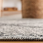 SAFAVIEH Montauk Collection Accent Rug - 2' x 3', Black, Handmade Cotton, Ideal for High Traffic Areas in Entryway, Living Room, Bedroom (MTK821D) - color: Black, size: 2' x 3' (Rectangular)