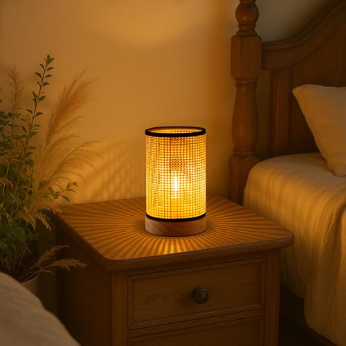 LUSHARBOR Battery Operated Lamp with Timer, Decorative Boho Bedside Table Lamp Small Cordless Accent Lamp for Kids Room Livingroom Entryway Decor-Black - style: LATTICE BLACK