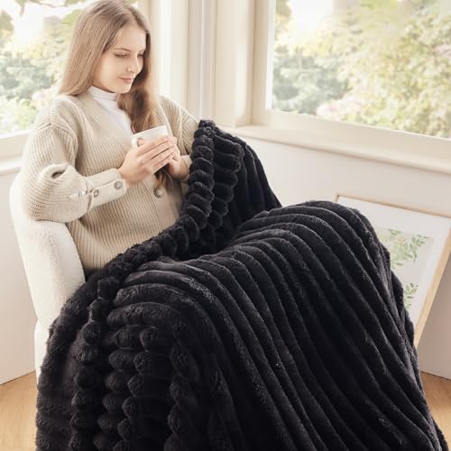 NEWCOSPLAY Super Soft Twin Blanket Black Premium Silky Flannel Fleece 3D Ribbed Jacquard Lightweight Bed Blanket All Season Use (Black Ribbed, Twin(60"x80")) - color: Black Ribbed, size: Twin(60"x80")