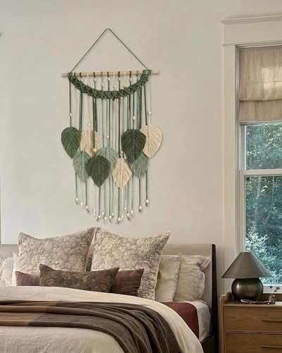 SunsprieJoy Macrame Wall Hanging, Boho Wall Decor Handmade Yarn Woven Leaf Tapestry, Modern Wall Art for Bedroom Nursery Kitchen Dining Room Bathroom, Home Decoration Gift for Women – Green - style: Layered Leaf