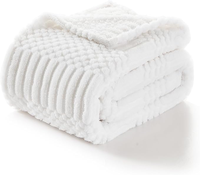 lifein Throw Blanket for Couch-White Boho Throw Blanket, Cream Soft Fleece Plush Lightweight Blankets&Throws for Spring, Fuzzy Decorative Blankets for Livingroom Bed Sofa Chair (60x80, White)