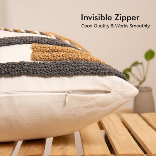 lifein 18x18 Pillow Covers-Throw Pillow Cover Tufted Boho Jacquard Pillow Covers Farmhouse Decorative Pillow Cover Pillow Cases for Gift Couch Sofa Bed Chair Living Room Home Decor - color: D-qr718(1 Pack Without Pillow Insert), size: 18" x 18" (Pack of 1