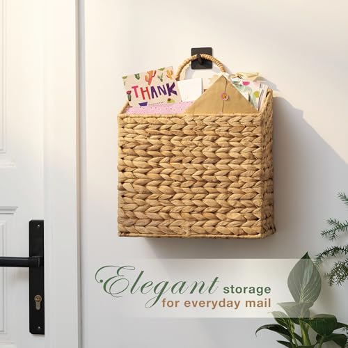 Set of 2 Wicker Hanging Basket for Organizing, Front Door, Mail, Flowers - Woven Wall Baskets for Storage - color: Natural (Water Hyacinth)