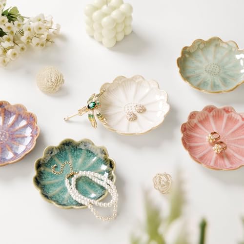 Lotus Ring Holder Dish Small Indoor Ash Tray, Ceramic Dessert Plate Trinket Jewelry Holder Organizing Necklace Earrings for Parents Friends Sister, All Jewelries Are NOT Included. Grass Green. - color: Grass Green-Round