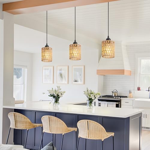 Rattan Chandelier Pendant Lights Kitchen Island,Farmhouse Boho Chandeliers Adjustable Height Hanging lamp for Dining Room,Small Kitchen Ceiling Light Fixtures with Hand Woven Wicker Lampshade - size: 1 Pack