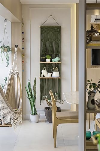 Flber Hanging Shelf Macrame Wall Hanging Green Boho Shelfs with Tassels 2 Tier Floating for Plants Bedroom Dorm Living Room Wall Decor Rustic Wooden Organizer(Wood) - color: Green1