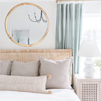 Round Wood Mirror,32 inch Circle Wooden Natural Large Farmhouse Vanity Boho Decor Wall Mirror for Bathroom Bedroom Living Room Hallway - size: 32"L x 32"W