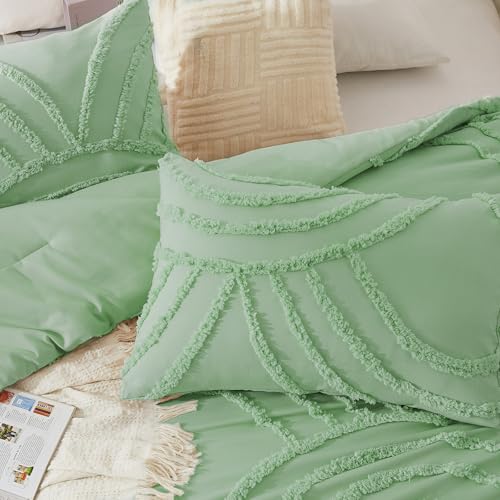 ENJOHOS Green Boho Comforter Set Queen - Queen Size Comforter Sets, 3 Pieces Boho Tufted Rainbow Bedding Comforters for All Season, Lightweight Soft Microfiber Comforter with 2 Pillow Cases - color: Green Comforter, size: Queen