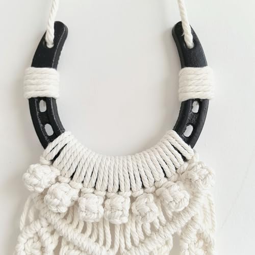 Moosira Equestrian Macrame Wall Hanging, Horseshoes Macrame Wall Hanging, Macrame Horseshoes, Equestrian Wall Art,Boho Western Decor, Boho Wall Decor Tapestry, Unique Horse Lover Gift for Cowgirl Room, Nursery, Farmhouse (Horseshoes-Bud) - color: Horsesho