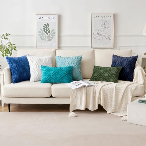 MIULEE Summer Moss Green Throw Pillow Covers 18x18 Inch, Soft Winter Plush Faux Wool Couch Pillow Covers Set of 2 Decorative Farmhouse Boho Throw Pillows for Sofa Living Room Bed - color: Moss Green, size: 18" x 18" (Pack of 2)