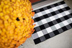 Buffalo Plaid Rug 28" x 43" - Indoor/Outdoor Black and White Checkered Rug - Area Rugs for Layered Door Mats Washable Carpet for Porch/Kitchen/Farmhouse - Washable Thick Plaid Hand-Woven Fabric