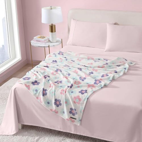 Betsey Johnson - Blanket, Buttery-Soft Throw Blanket for Couch or Bed, Boldly Plush & Oversized Bedding (Retro Daisy Toss Purple, 50" x 70") - color: Retro Daisy Toss Purple