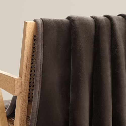 UGG Coco Plush Throw Blanket – Cozy Soft Fleece Blanket for Couch, Bed or Chair, Housewarming Gift for Women, Bedroom or Living Room Decor, Lightweight Bedding, 50" x 70" (Brown, Throw) - color: Brown