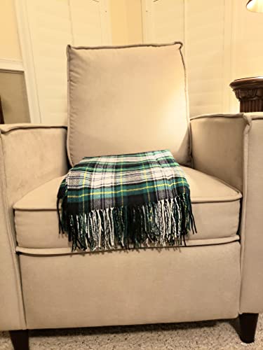 CHEF L HOME & KITCHEN Throw Blanket Green Plaid with Tassels/Fringe- 60" x 50" - color: Green
