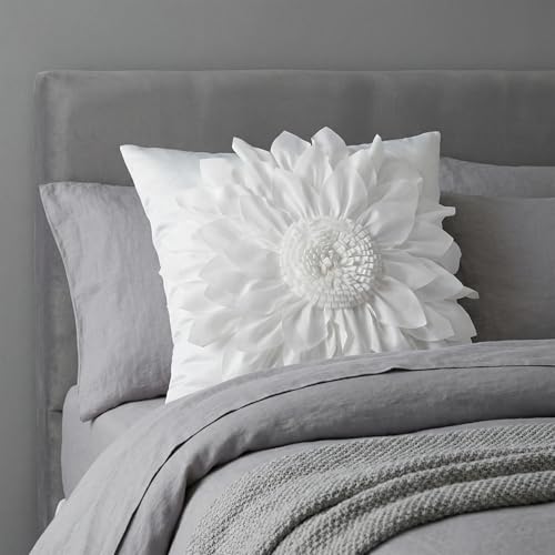 Bella's Giftshop 3D Sunflower Decorative Throw Pillow Covers for Bed Sofa Couch Car, Accent Floral Cushion Cover, Handmade Pillow Cases Living Room Decor, 17x17 Inch-Cream/White - color: Cream