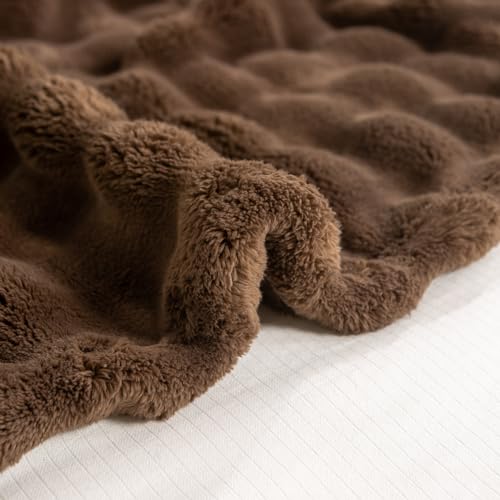 YUSOKI 3D Fleece Bubble Throw Blanket | 380GSM Ultra Soft Fluffy Plush | Non-Shedding Lightweight Cozy Blanket for Couch Sofa Bed | All Season(Brown,50 * 60inches) - color: Brown, size: Throw(50" x60")