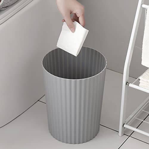 JiatuA Small Trash Can Plastic Wastebasket Round Garbage Container Bin for Bathroom, Kitchen, Bedroom, Home Office, College Dorm, Grey - color: Grey, size: 1.8 Gallons