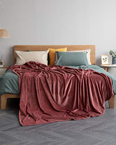 KMUSET Fleece Blanket Twin Size Coral Lightweight Super Soft Cozy Luxury Bed Blanket Microfiber - color: Coral, size: Twin(60"x80")