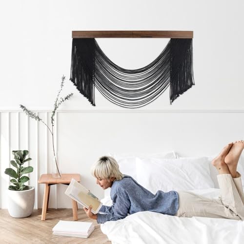 SCECALA Boho Black Macrame Wall Hanging Tapestry, Black Handmade Macrame Tapestry Bohemian Yarn Wall Hanging for Living Room Bedroom Modern Home Decor - color: Black Brown