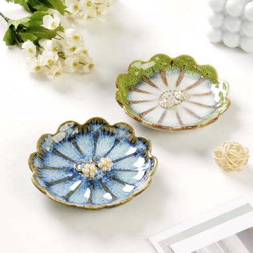 Lotus Ring Holder Dish Small Indoor Ash Tray, Ceramic Dessert Plate Trinket Jewelry Holder Organizing Necklace Earrings for Parents Friends Sister, All Jewelries Are NOT Included. Grass Green. - color: Grass Green-Round