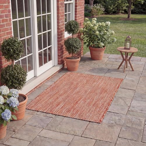 SAFAVIEH Outdoor Accent Rug 2'x3'7" - Courtyard Collection - Coastal Design, Red & Beige, Durable & Easy Cleaning, Ideal for Patio, Entryway, Mudroom, Backyard (CY8022-36521) - color: Red/Beige, size: 2' x 3'7" (Rectangular)