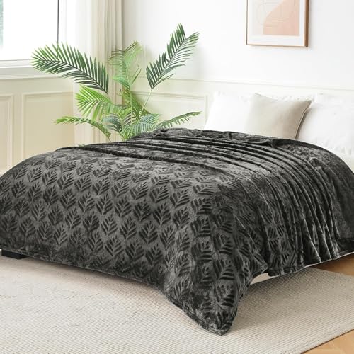 Exclusivo Mezcla Fleece Throw Blanket for Couch, Super Soft and Cozy Blankets All Season Use, Leaves Pattern, Plush Fuzzy Lightweight, Dark Grey, 50x60 Inch - color: Dark Green, size: Throw(50"x60")