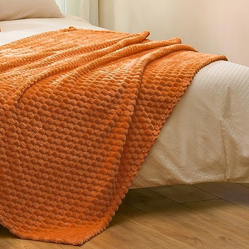 Vessia Flannel Fleece Throw Blanket(50x70 inch), 3D Jacquard Burnt Orange Fuzzy and Warm Blanket for Couch,Sofa,Bed,Chair, 300GSM Super Soft Touch Cozy Lightweight Throw for All-Season Home Decor - color: Burnt Orange-3d, size: 50x70 inch
