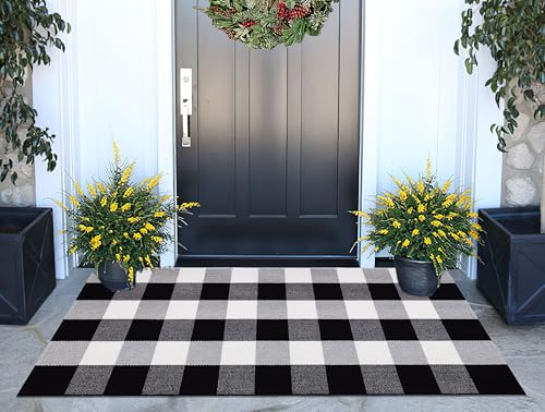 Buffalo Plaid Front Porch Rug 24''x 51''Black and White Checkered Outdoor Rug Cotton Machine Washable Farmhouse Mat for Outdoor, Kitchen, Farmhouse, Entryway,Bathroom - color: Black Buffalo, size: 24''x 51''