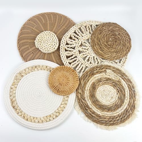 CODOHI Set of 7 Boho Wall Baskets, Wall Hanging Rattan Decor, Flat Round Woven Water Hyacinth Corn Husk Farmhouse Handmade Macrame Hanging Woven Baskets for Living Room Bedroom Dining Room Office