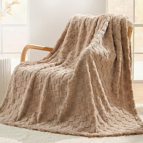 Brown Textured Checkered Throw Blanket, 330GSM Soft Plush Fleece Blanket for Couch Sofa Travel, Cozy Decorative Giftable Home Blanket,50x60 Inches - color: Brown, size: Throw(50"x60")