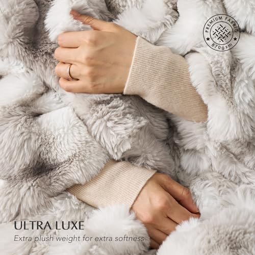 EverGrace Ultra Soft Luxury Fluffy Faux Rabbit Fur Throw Blanket, Thick Warm Bubble Throw for Bed, Cozy Plush Reversible Blankets for Couch, Chair, Sofa, Light Grey, 50x60 Inches - color: Marble Grey, size: 50"x60"