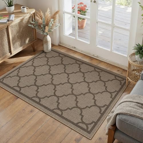 PureCozy 2x3 Geometric Figure Easy Jute Kitchen Front Doormat Non Slip Washable Neutral Area Rug Non Shedding Low Pile Black Scalloped Floor Carpet for Farmhouse Entryway Porch Doorway - color: Brown|geometric, size: 2' x 3' (Rectangular)