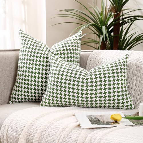 Perfect Combination of Green and White Throw Pillows, Exquisite Windmill Texture Pattern, is The Choice to Decorate The Farmhouse Living Room Sofa to Enhance The Visual Enjoyment - color: Green White, size: 18" x 18" (Pack of 2)
