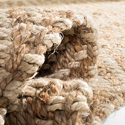 SAFAVIEH Natural Fiber Collection Accent Rug - 4' x 6', Bleach & Natural, Handmade Chevron Fringe Jute, Ideal for High Traffic Areas in Entryway, Living Room, Bedroom (NF458A) - size: 4' x 6' (Rectangular)
