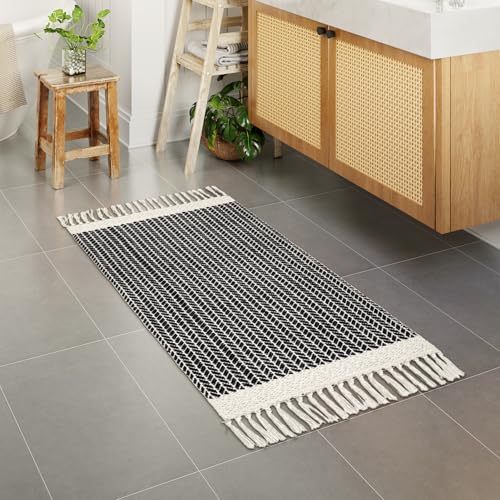 Lahome Belle Boho Kitchen Runner, 2x4.3 Bathroom Runner Rugs Lightweight Entryway Rug Woven Cotton Throw Mat with Tassels, Farmhouse Non Shedding Washable Black Low Pile Runners for Bedroom Doorway - color: Black, size: 2' x 4'3" (Runner)
