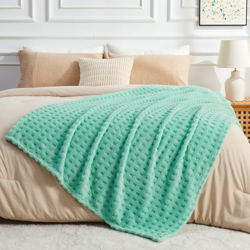 NEWCOSPLAY Super Soft King Blanket Aqua Premium Silky Flannel Fleece 3D Waffle Checkered Lightweight Bed Blanket All Season Use (Aqua, King(90"x110")) - color: Aqua, size: King(90"x110")