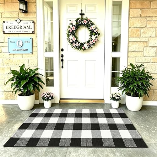 MUBIN Cotton Buffalo Plaid Rug, 24x52 Black and White Outdoor Rug Front Door Decorative Mat, Washable Doormat Foldable Area Rug Layered Door Mats Rug for Front Porch, Entryway, Patio - color: Black White Plaid, size: 2' x 4'4" (Rectangular)