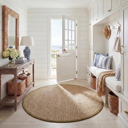 SAFAVIEH Area Rug 6' Round - Natural Fiber Collection - Natural & Olive Green, Seagrass, Basketweave Pattern with Border (NF114G) - color: Natural/Olive, size: 6' (Round)
