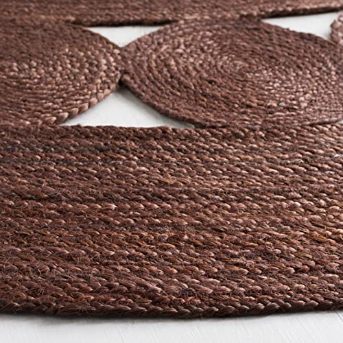 SAFAVIEH Area Rug 6' Round - Natural Fiber Collection - Brown, Handmade Jute, Boho Farmhouse Braided Design (NF364T) - color: Brown, size: 6' (Round)