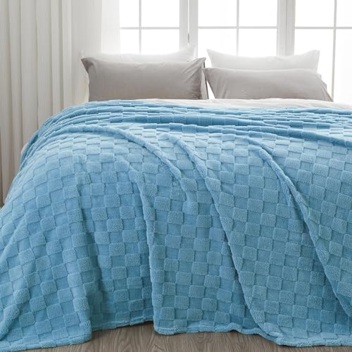 NEWCOSPLAY Super Soft King Blanket Blue Premium Silky Flannel Fleece 3D Checkered Lightweight Bed Blanket All Season Use (Blue Checkered, King(90"x110")) - color: Blue Checkered, size: King(90"x110")