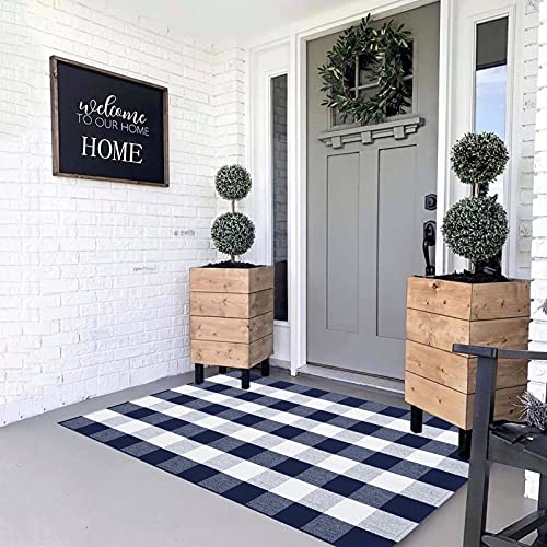 MUBIN Cotton Buffalo Plaid Rug, 3' x 5' Navy Blue White Outdoor Rug Front Door Decorative Mat, Washable Doormat Foldable Area Rug Layered Door Mats Rug for Front Porch, Entryway, Patio - color: Navy Blue White Plaid, size: 3' x 5' (Rectangular)