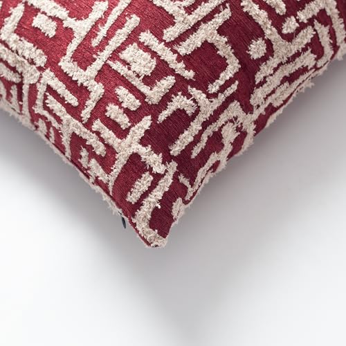 Woven Jacquard Throw Pillow Cover, Pack of 1 Geometric Pattern Textured Decorative Cushion Covers for Sofas, Couches, Fade Resistant Pillow for Sofa & Couch, Gilda, Burgundy, 18x18 Inch - color: Burgundy
