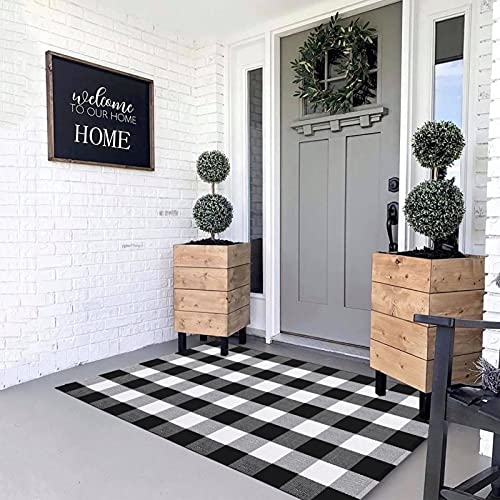 MUBIN Cotton Buffalo Plaid Rug, 3' x 5' Black and White Outdoor Rug Front Door Decorative Mat, Washable Doormat Foldable Area Rug Layered Door Mats Rug for Front Porch, Entryway, Patio - color: Black White Plaid, size: 3' x 5' (Rectangular)