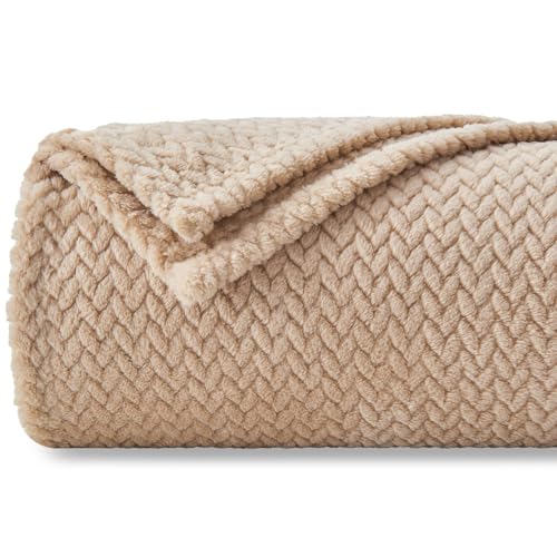 NEWCOSPLAY Super Soft Throw Blanket Brown Premium Silky Flannel Fleece Leaves Pattern Lightweight Bed Blanket All Season Use (Brown, Throw(50"x60")) - color: Brown, size: Throw(50"x60")